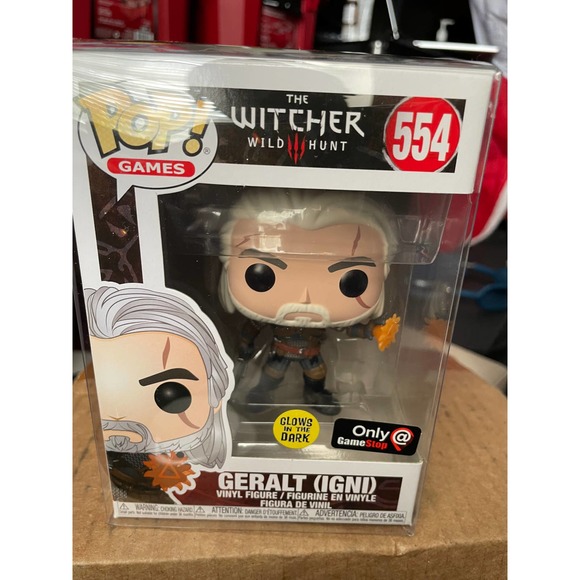Funko Pop! The Witcher (Wild Hunt): Geralt (GITD) - Picture 5 of 14